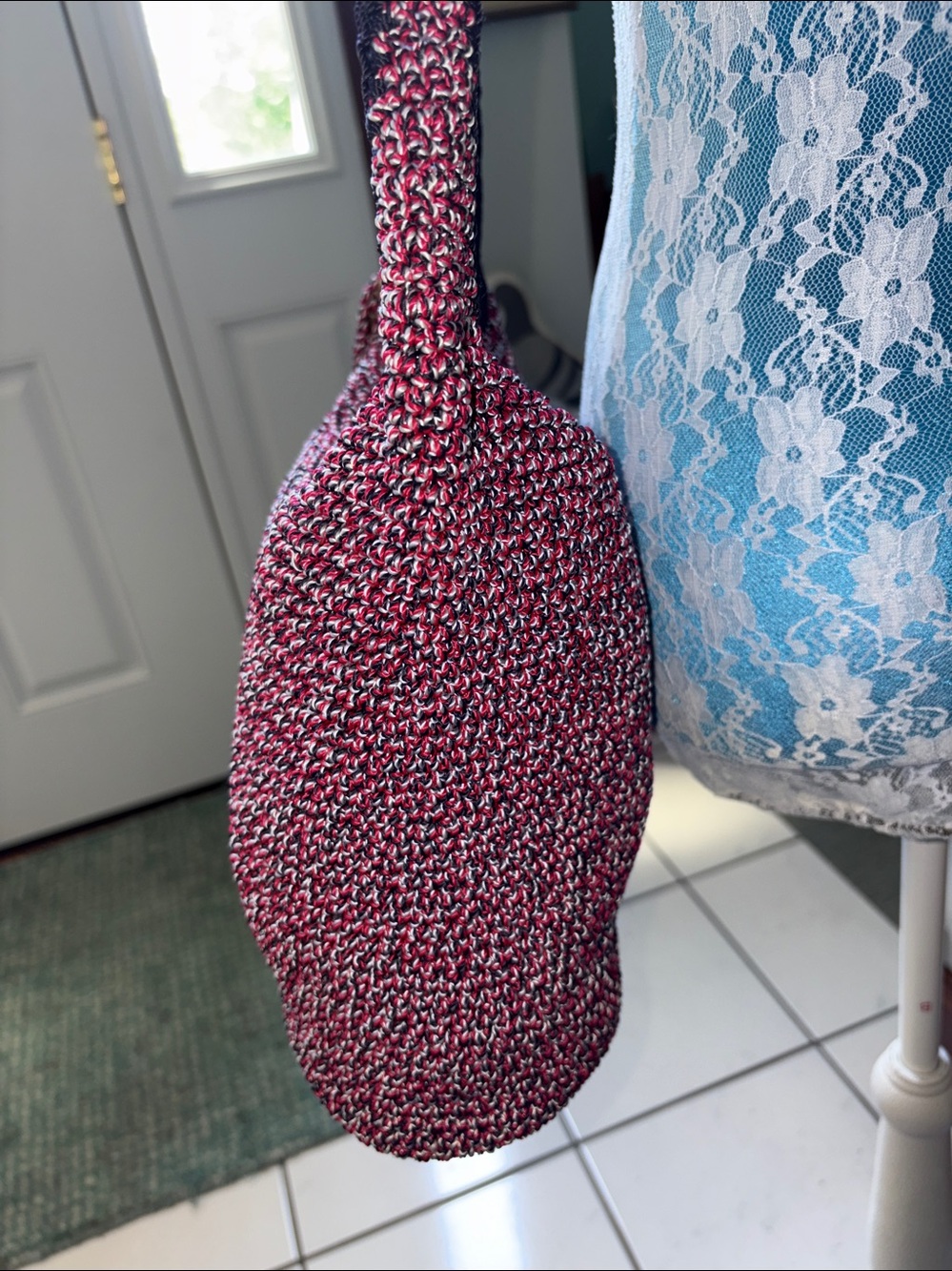 The Sak  patriotic bag  classic woven shoulder bag  red white blue  4th of July - Picture 6 of 16